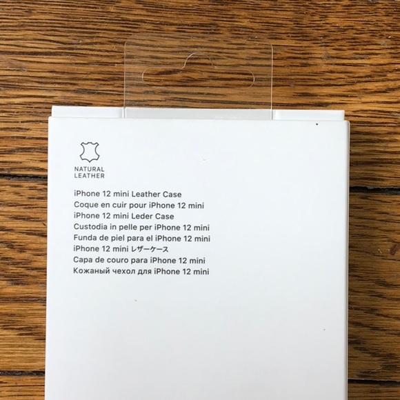 MagSafe iPhone mini Deep Violet Leather Case NWT - Picture 4 of 4